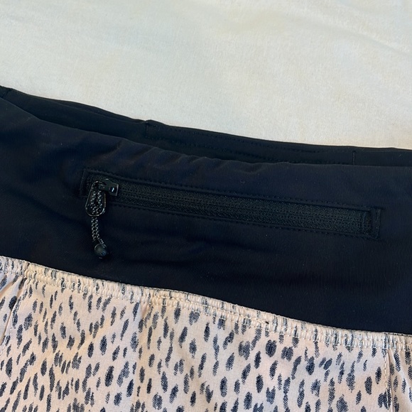 LULULEMON SIZE 2TALL SKIRT - Picture 3 of 5
